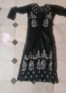 Black Sliver Embroidery Kurta