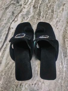 Black Flats For Women