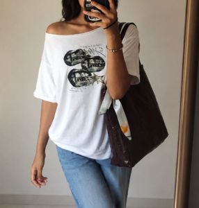 🖤y2k baddie ⛓️Graphic Print Off-Shoulder Tee