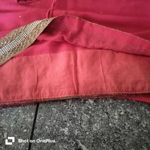 light weight rani colour beautiful saree