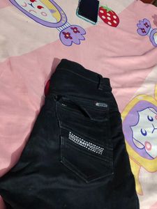 black skinny jeans
