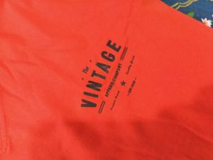 VINTAGE Graphic Tee