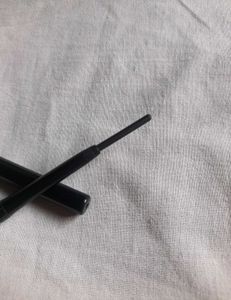 Black Kajal Eyeliner Eye Makeup 🖤