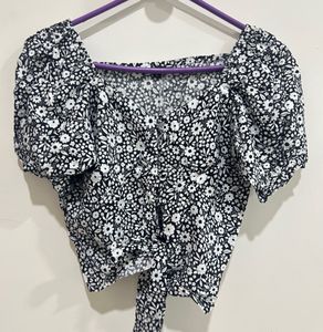 Floral Print Puff Sleeve Tie-Front Crop Top/Blouse