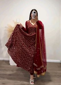 Party Wear Gown 🥳🥳