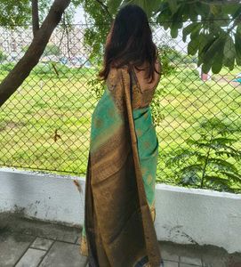 Elegant Teal &amp; Gold Silk Saree