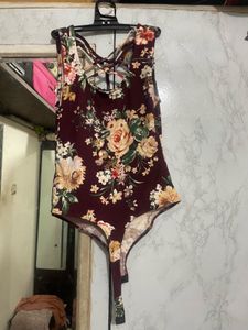 Floral Print Criss-Cross Back Top