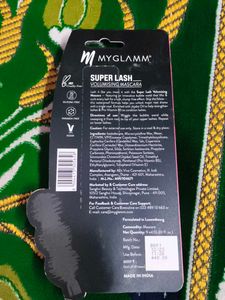 MyGlamm Super Lash Volumising Mascara (Black Shade