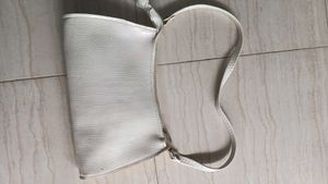 Chic White Shoulder Bag