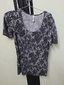 Floral Print Short Sleeve Top