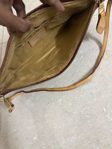 Louis Vuitton LV bagutte bag super rare