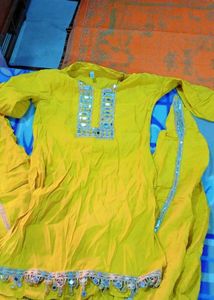 Elegant Yellow Salwar Suit