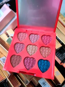 Myglamm Xoxo Eye shadow Palette