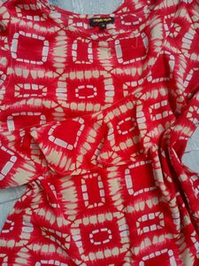 Red &amp; Beige Geometric Print Ruffle Top