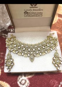 Heavy Exquisite Kundan Necklace and Earring Set