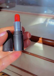 MAC Lipstick - Vibrant Red