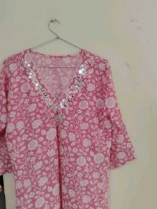 Pink Floral Kurta with Mirror Work