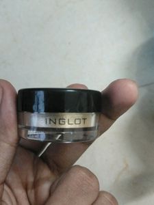 Dry Gel Eyeliner Can Be Used With Duraline