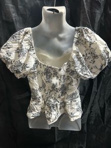 Chic Floral Puff Sleeve Top