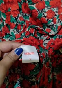 FREE SHIPPING📦Floral Ruched Pullover Blouse