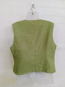 HALF SLEEVES Vest