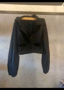 Roadster Cutout Crop Top