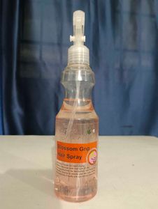 Blossom Grip Hair Spray
