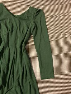 Green Long Sleeve Dress
