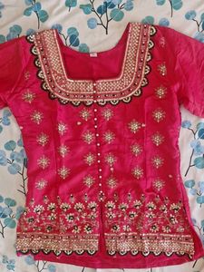 Pink Heavy kurti skirt dupatta set