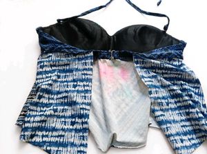 🎀Chic Floral Tie-Dye Bikini Top