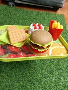 Play Food Burger and Waffle Set