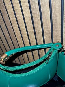 Stylish Green Crescent Shoulder Bag