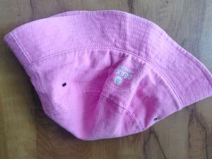 Deakin University Pink Bucket Hat