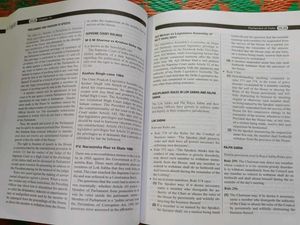 SRIRAM'S IAS Indian Polity &amp; Economy Books