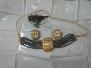 Elegant Grey Bead Choker Necklace Set