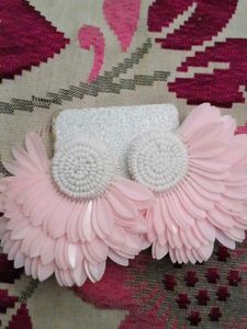 Chic Flower Embellished Earrings