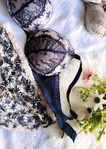 Elegant Lace Bra with Floral Embroidery brief 👍