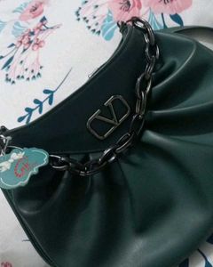 Stylish Green Shoulder Bag
