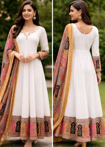 Elegant White Kurta with satin Dupatta Set