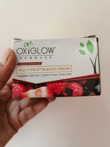 Oxyglow Multi Fruit Bleach