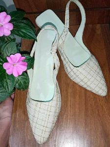 Elegant Tweed Slingback Heels