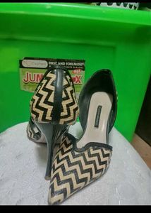 kitten heels