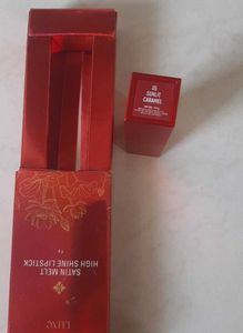 NEW WITH TAG -Just Herbs Luxe Lipstick