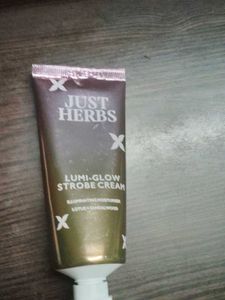 Just Herbs Lumi-Glow Strobe Cream
