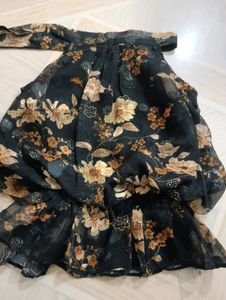 Cute Floral Top and Yellow Shorts Set