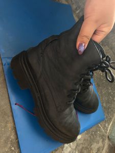 Black Combat Boots with Zipper
