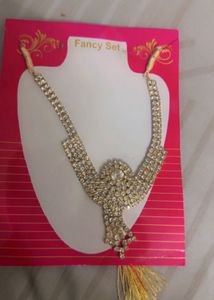 Elegant Rhinestone Necklace Set