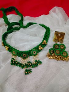 Emerald Green Necklace &amp; Earring Set