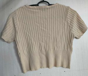 Lace Trim Knit Crop Top
