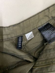 H&amp;M Olive Cargo Pants